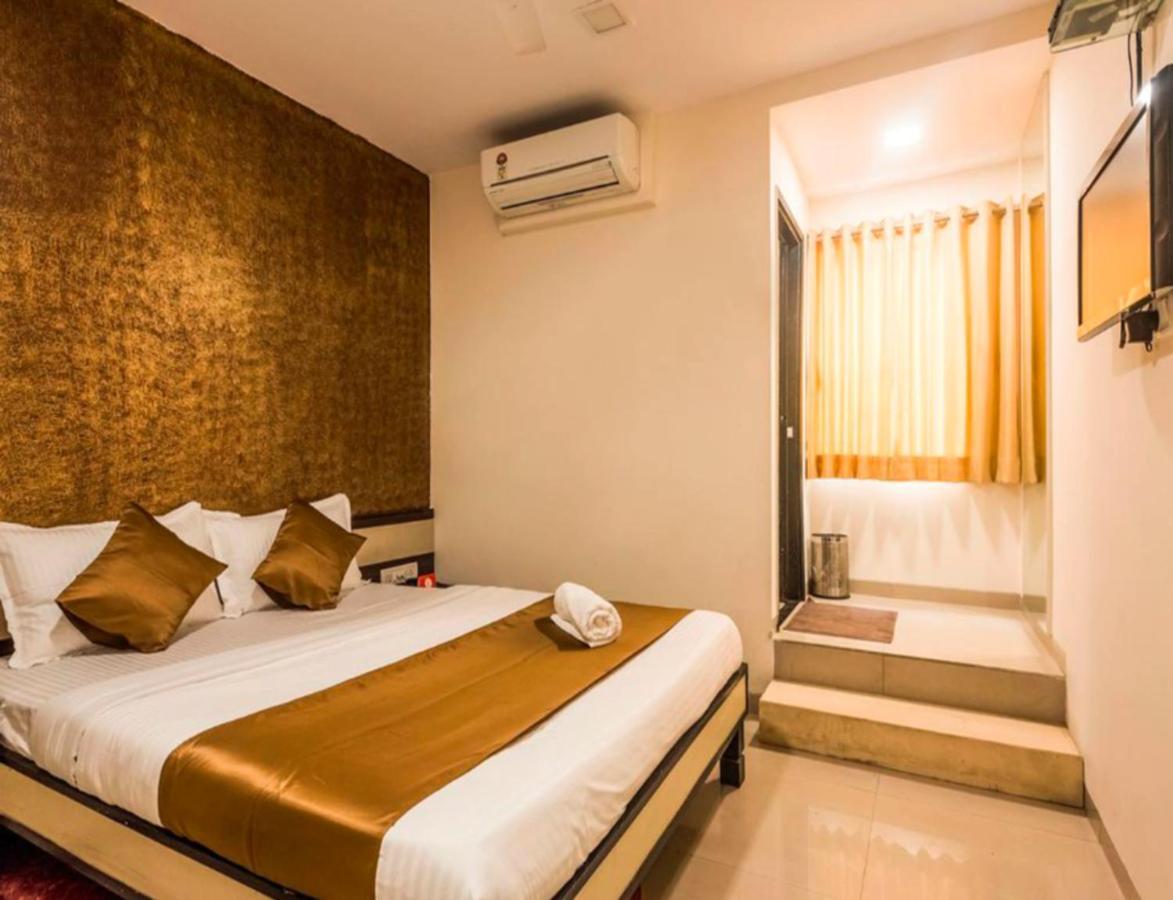 Hotel Minerva Residency - Near Grant Road Railway Station Мумбаи Экстерьер фото