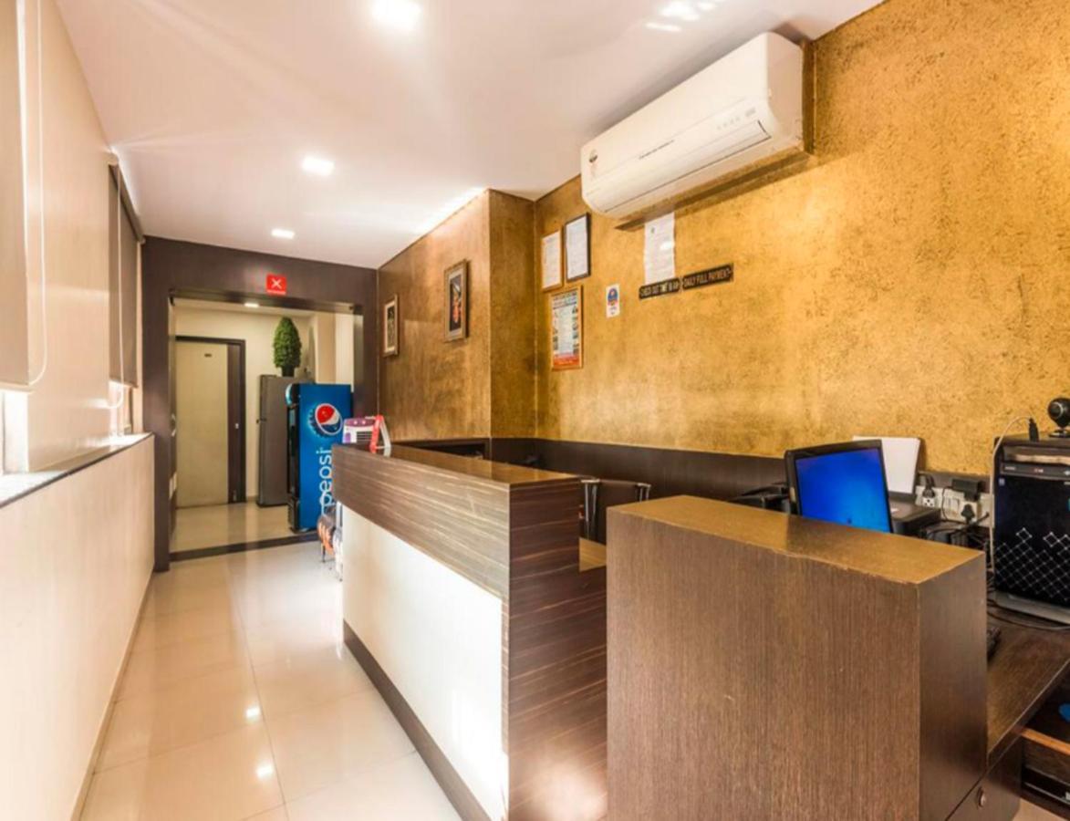Hotel Minerva Residency - Near Grant Road Railway Station Мумбаи Экстерьер фото